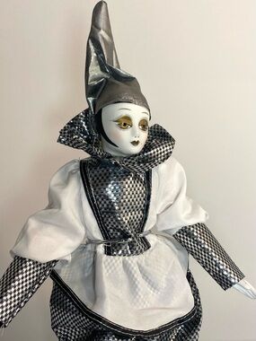 Vintage 80s harlequin clown porcelain doll jester